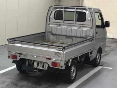 Nissan CLIPPER TRUCK  с аукциона в Японии