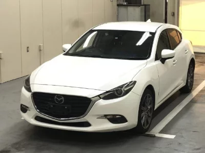 Mazda AXELA  с аукциона в Японии