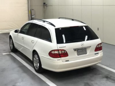 Mercedes-Benz E CLASS WAGON