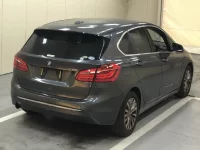 BMW 2-Series лот № 5624 оценка 3.5  с аукциона в Японии 3