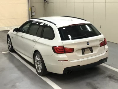 BMW 5-Series  с аукциона в Японии