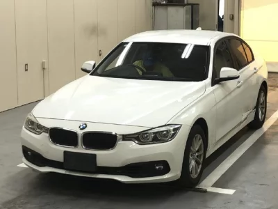 BMW 3-Series  с аукциона в Японии
