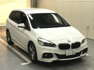 BMW 2-Series  с аукциона в Японии