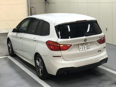 BMW 2-Series  с аукциона в Японии
