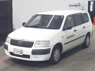 Toyota SUCCEED  с аукциона в Японии