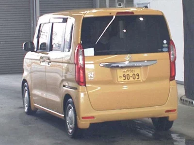 Honda N BOX
