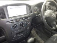 Toyota SUCCEED лот № 2524 оценка 3.5  с аукциона в Японии 2