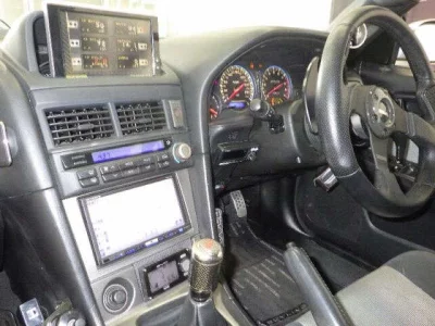 Nissan SKYLINE  с аукциона в Японии