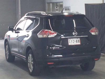 Nissan X-TRAIL  с аукциона в Японии