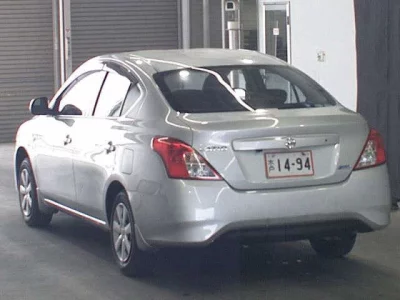 Nissan TIIDA LATIO