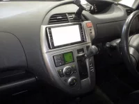 Toyota RACTIS лот № 4694 оценка 3.5  с аукциона в Японии 2