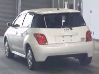 Toyota IST лот № 34 оценка 3.5  с аукциона в Японии 1