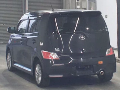Toyota BB  с аукциона в Японии