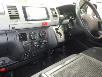 Toyota REGIUS ACE VAN