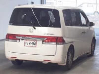 Honda STEP WAGON лот № 4696 оценка 3.5  с аукциона в Японии 4