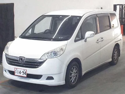 Honda STEP WAGON  с аукциона в Японии