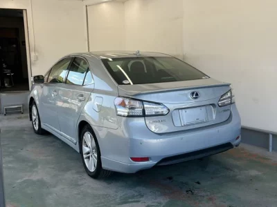 Lexus HS
