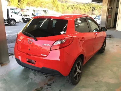 Mazda DEMIO
