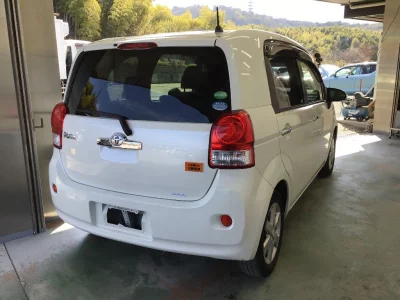 Toyota PORTE  с аукциона в Японии