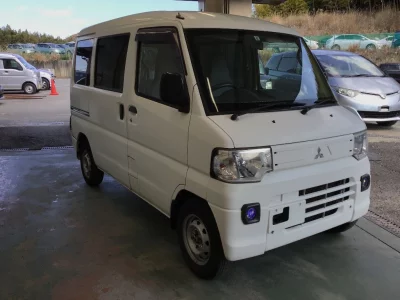 Mitsubishi MINICAB VAN