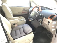 Toyota NOAH лот № 5026 оценка 3.5  с аукциона в Японии 4