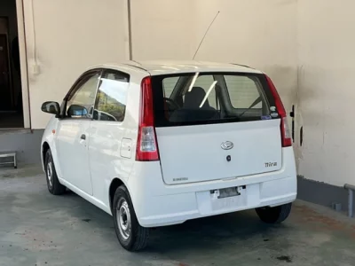 Daihatsu MIRA  с аукциона в Японии