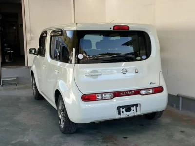 Nissan CUBE  с аукциона в Японии