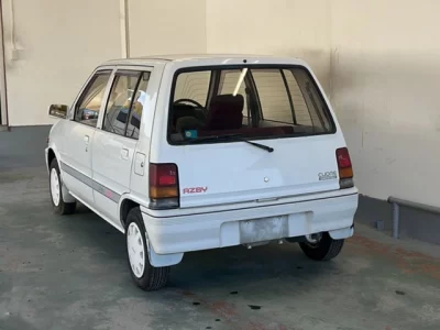 Daihatsu MIRA  с аукциона в Японии