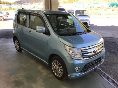 Suzuki WAGON R  с аукциона в Японии