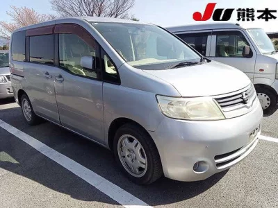 Nissan SERENA  с аукциона в Японии
