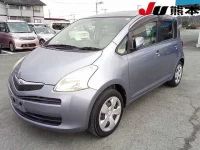 Toyota RACTIS лот № 2012 оценка 3.5  с аукциона в Японии 4