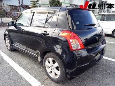 Suzuki SWIFT  с аукциона в Японии