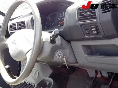 Mitsubishi MINICAB TRUCK  с аукциона в Японии
