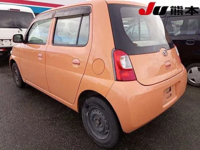 Daihatsu Esse