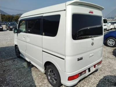 Nissan NV100 Clipper Rio