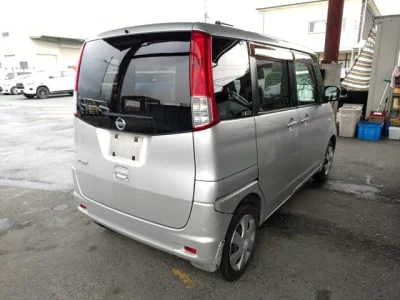 Nissan ROOX