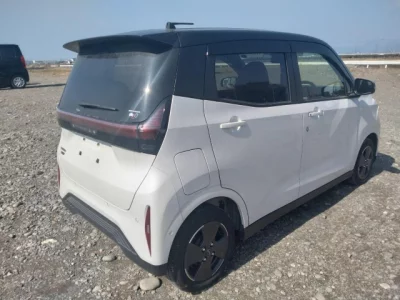 Nissan SAKURA