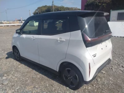 Nissan SAKURA