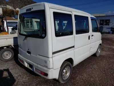 Mitsubishi MINICAB VAN