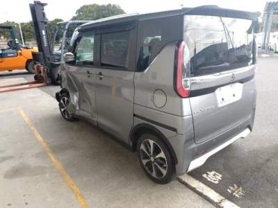 Mitsubishi EK X SPACE