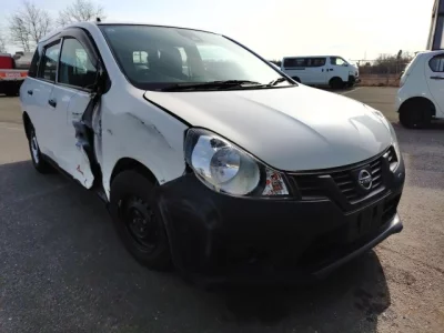 Nissan AD