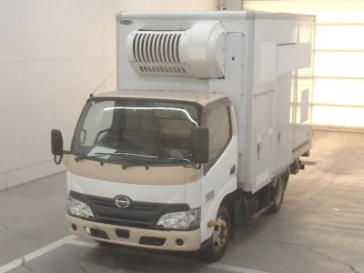 Hino DUTRO  с аукциона в Японии