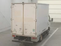 Toyota DYNA лот № 38 оценка RA  с аукциона в Японии 1