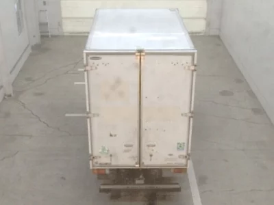 Toyota DYNA  с аукциона в Японии