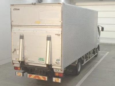 Mitsubishi FUSO FIGHTER