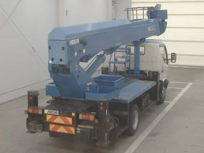 Hino DUTRO  с аукциона в Японии