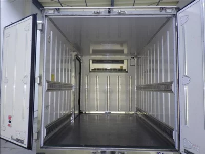 Hino DUTRO  с аукциона в Японии