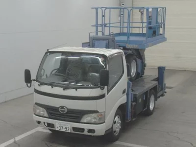 Hino DUTRO  с аукциона в Японии