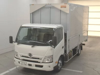 Hino DUTRO  с аукциона в Японии