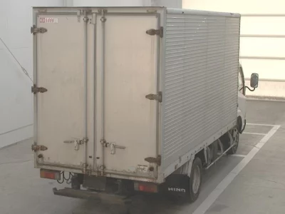 Hino DUTRO  с аукциона в Японии